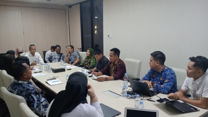 Komisi IV DPRD Banyuwangi saat audiensi di kantor Dirjen Hubla Jakarta.