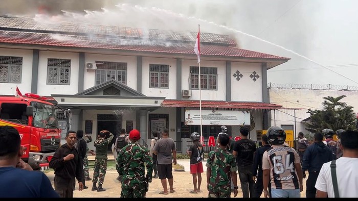 Lapas Kelas IIB Merauke diduga dibakar.