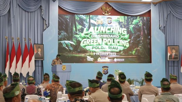 Polda Riau meluncurkan Aplikasi Dashboard Green Policing Polda Riau meluncurkan Aplikasi Dashboard Green Policing, di Mapolda Riau, Jumat (9/10/2026).