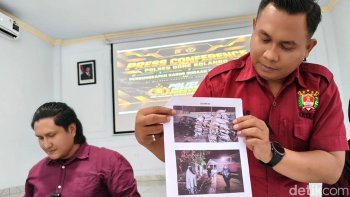 Polisi bongkar gudang batu galena ilegal di Bone Bolango.