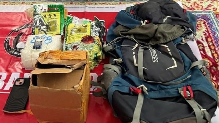 Polisi menangkap kurir sabu di Kutai Timur beserta barang bukti sabu 2 kilogram. (Istimewa)