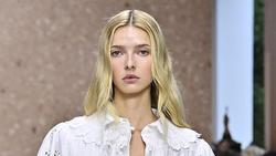 6 Nepo Baby Debut di Paris Fashion Week: Ada Anak Chris Martin & John Travolta
