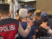 Polisi Gerebek Eks Lokalisasi Saritem, 21 Orang Positif Sabu Diamankan