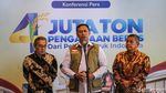 Serapan Beras Bulog Lampaui Target, Stok Tembus Rekor 4,5 Juta Ton