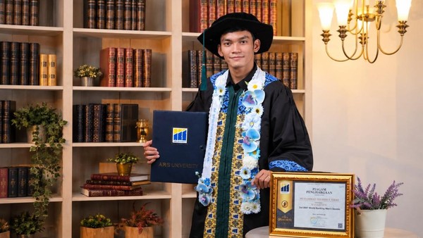 Habis Asian Games-Jelang Nikah, Shohibul Fikri Lulus Sarjana Manajemen