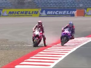 Bagnaia Kesal ke Toprak, Nyaris Crash di FP1 MotoGP Mandalika 2026