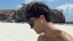 Pebalap MotoGP Tony Arbolino Cosplay Jadi Penjual Jagung Bakar di Lombok