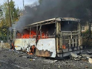Rusia Serang Bus di Ukraina, 30 Orang Tewas