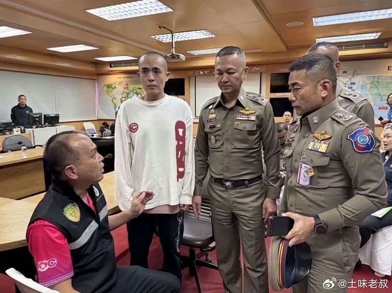 Luka di Balik Layar: Ketika Bintang Muda China Nyaris Hilang Abadi di Leret Penipuan (3)