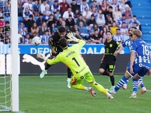 Alaves Vs Atletico: Gol Romero Bawa Los Rojiblancos Menang 2-1