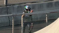 Alex Rins Acungkan Jari Tengah ke Marshal di MotoGP Mandalika 2026