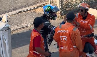 Alex Rins cekcok dengan Marshall