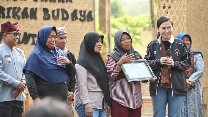 Diresmikan Wamen PPA, Banyuwangi Fasilitasi Orang Tua di Pinggir Hutan Lanjutkan Pendidikan
