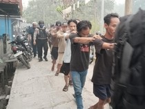 Polisi Gerebek Kampung Narkoba Palangka Raya, Belasan Orang Dibekuk