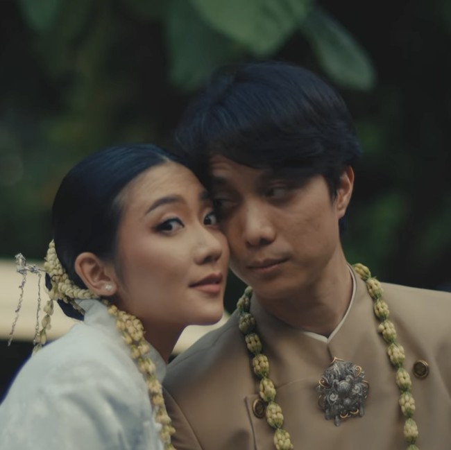 Momen-momen Sakral tapi Seru Dipernikahan Dikta dan Rachel Florencia