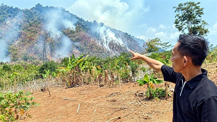 Kebakaran lereng Gunung Jayanti Sukabumi.