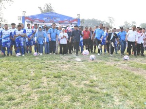 Mendes Pastikan Liga Desa Terapkan Aturan Ketat, Pemain Wajib Warga Desa
