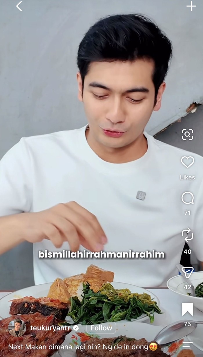 Keseruan Teuku Ryan saat Kulineran, Makan Nasi Padang hingga Macaroon! Keseruan Teuku Ryan saat Kulineran, Makan Nasi Padang hingga Macaroon!