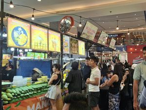 Jajanan Viral Jakarta Hadir di TSM Bali, Ada Aldis Burger hingga Ci Mehong