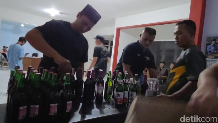 Razia Miras di Probolinggo, Satpol PP Sita 1.500 Botol Sepanjang 2026