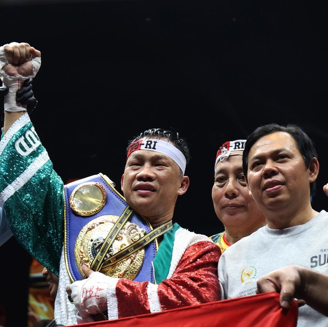 Daud Yordan Tumbangkan Petinju Filipina, Rebut Gelar ABF Diamond