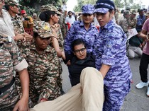 Demo Memanas di New Delhi, Mahasiswa India Tuntut Komisioner Pemilu Mundur