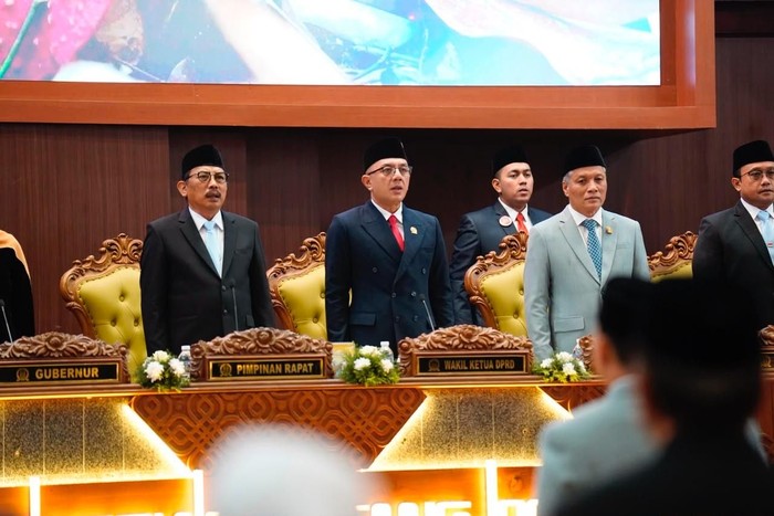 Sekretaris DPD PDIP Jatim Deni Wicaksono