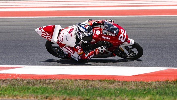 Pebalap muda Indonesia podium dalam Idemitsu Moto4 Asia Cup (IM4AC) 2026 seri Mandalika