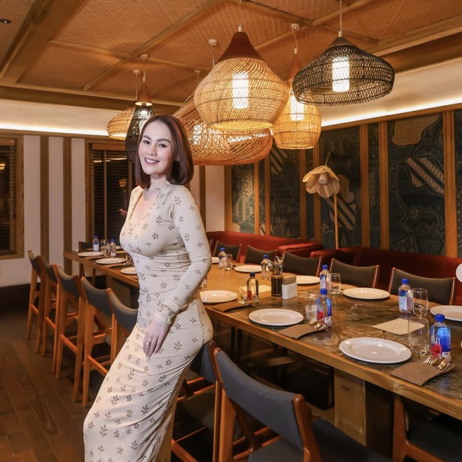 Penampilan Terbaru Jennifer Dunn Bikin Curi Perhatian