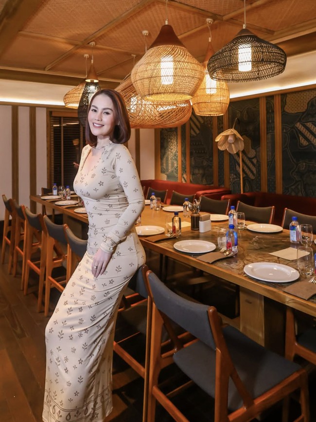 Penampilan Terbaru Jennifer Dunn Bikin Curi Perhatian