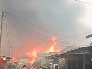 Video: 500 Rumah Terbakar di Bangka Selatan Diduga Imbas Karhutla