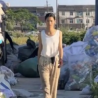 Wanita Viral Saat Memulung Sampah, Kini Dapat Tawaran Jadi Model