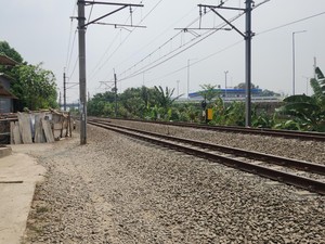 Cerita Warga soal Mahasiswa Tewas Tertabrak KRL Saat Bikin Tugas Video