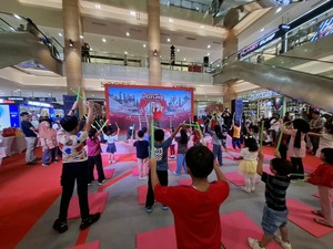Keseruan Hari Pamungkas Dunia Generasi Platinum Morinaga Surabaya