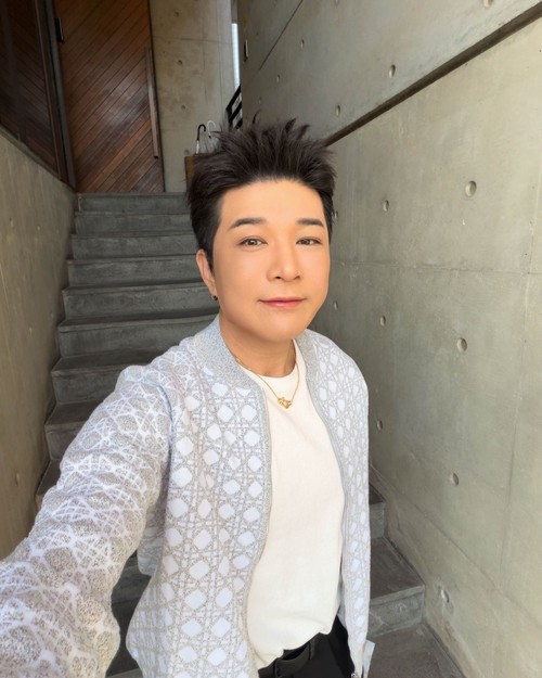 Penampilan terbaru Shindong Super Junior.