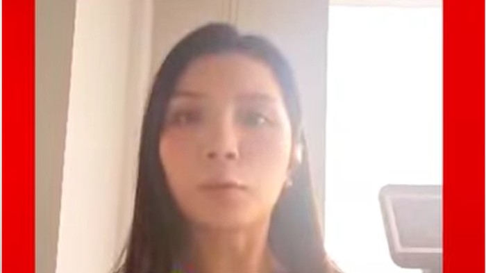 Turis China, Xu Li, bersuara melalui video di media sosial karena kehilangan perhiasan senilai US$ 10 ribu saat liburan di Bali, Senin (5/10/2026). (Tangkapan layar video viral)