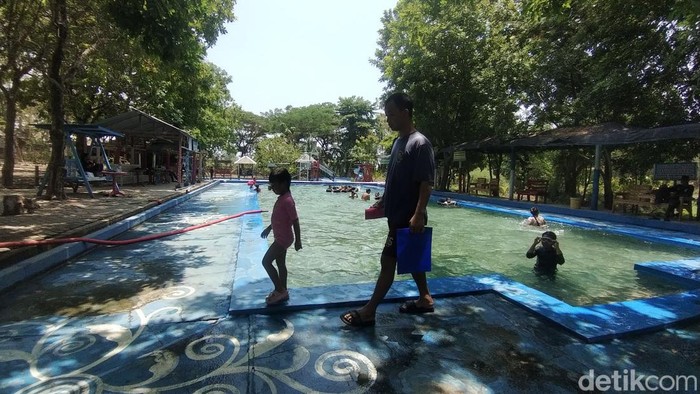 Wana wisata edukasi manyung Nganjuk