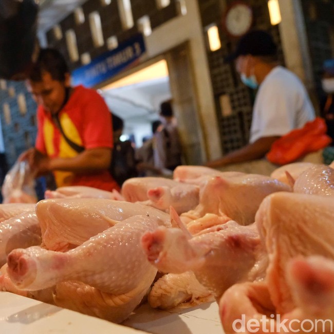Waspada, El Nino Berpotensi Picu Kenaikan Harga Cabai dan Daging Ayam