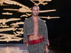 Celine hingga Chanel Hadirkan Tren Ikat Pinggang Besar di Paris Fashion Week 2027