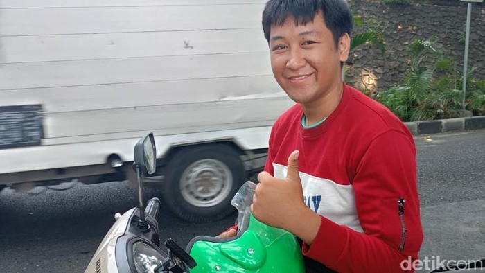 Driver ojol di Surabaya