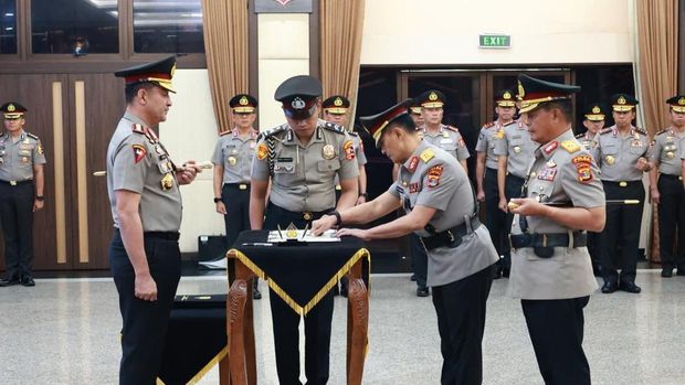 Kapolri pimpin sertijab di Mabes Polri (dok. Polri)