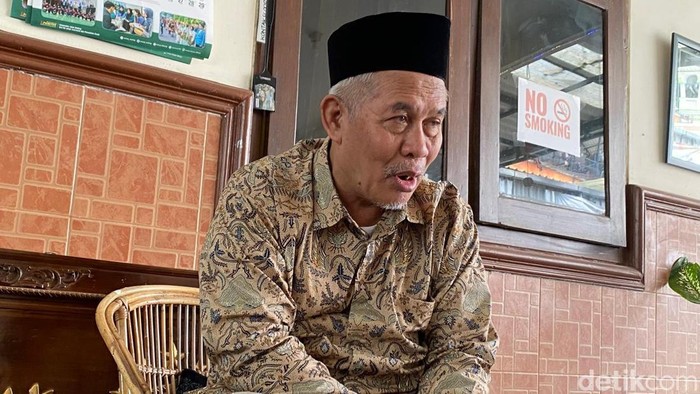 KH Marzuki Mustamar