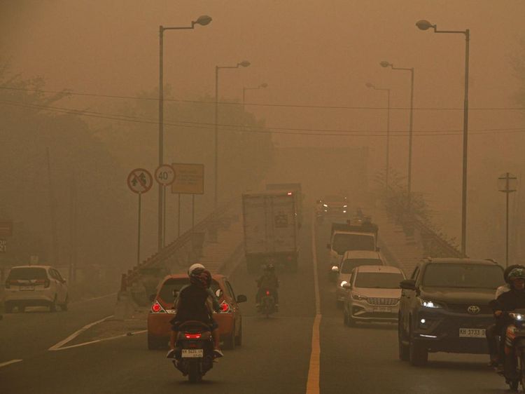 3 Bulan Diselimuti Asap, Udara Palangka Raya Berbahaya
