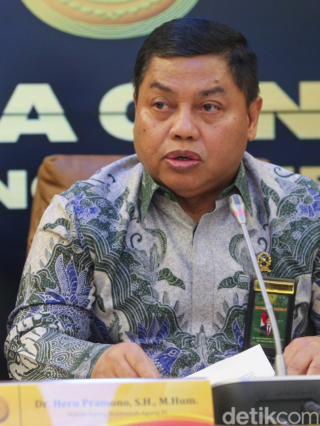 MA Sesali Insiden Botok Pati Siram Air ke Hakim