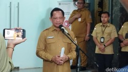 Mendagri Minta Kepala Daerah Larang Bakar Lahan di Masa Darurat Karhutla