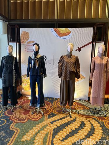 Nada Puspita rilis koleksi yang terinspirasi Hong Kong, mengusung motif monogram, warna earth tone, serta detail renda dan plisket anggun.