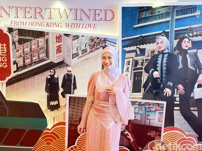 Nada Puspita rilis koleksi yang terinspirasi Hong Kong, mengusung motif monogram, warna earth tone, serta detail renda dan plisket anggun.
