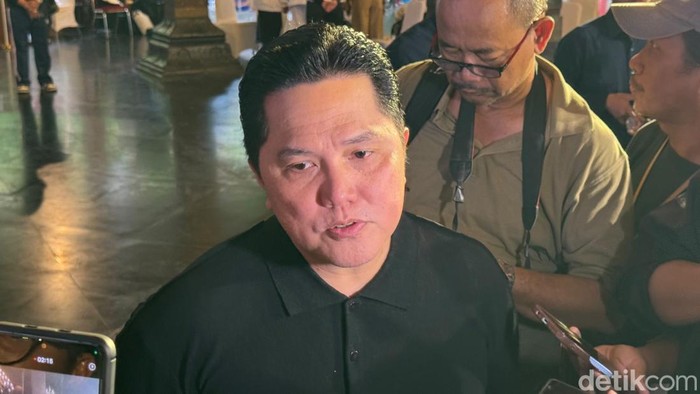 Ketua Umum PSSI Erick Thohir ditemui di Balai Kota Solo, Senin (12/10/2026).