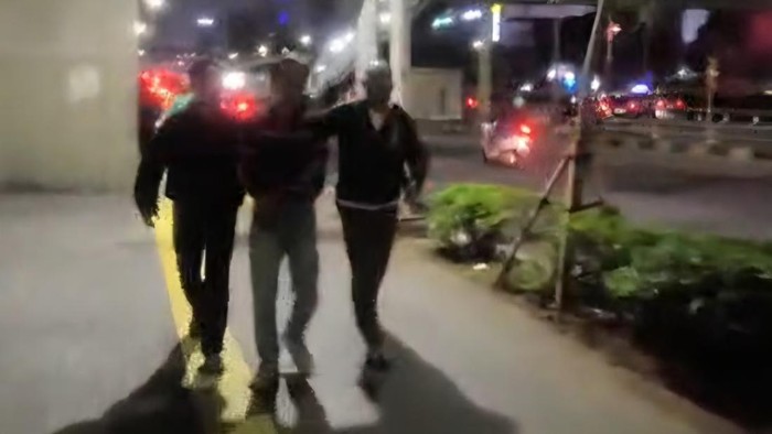 Polsek Cileungsi menangkap maling motor yang menipu wanita kenalan di medsos