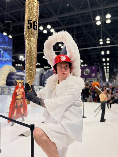 Toei Animation lewat serial One Piece 'unjuk gigi' besar-besaran di ajang New York Comic Con 2026. Ini gaya para cosplayer: